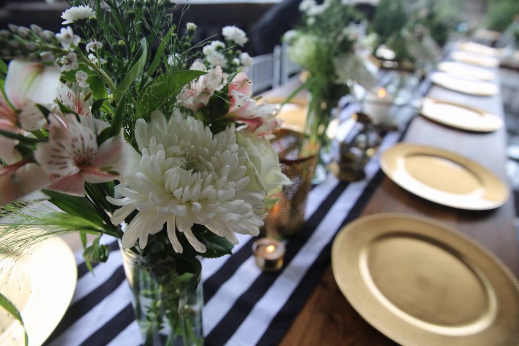 black and white table decor living room design