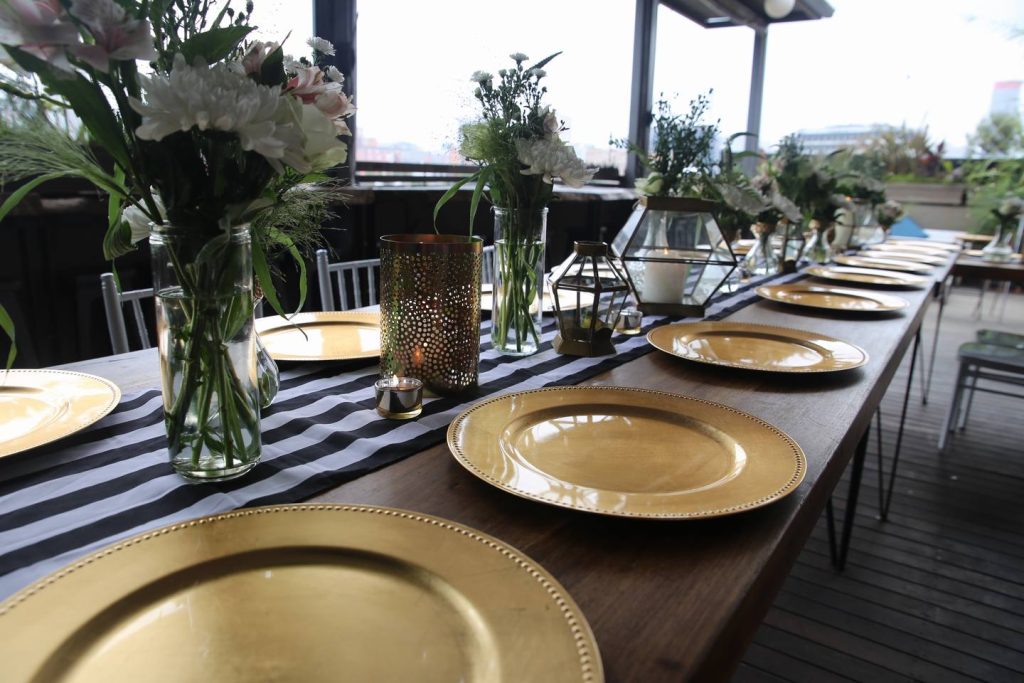 black and white table decor living room design